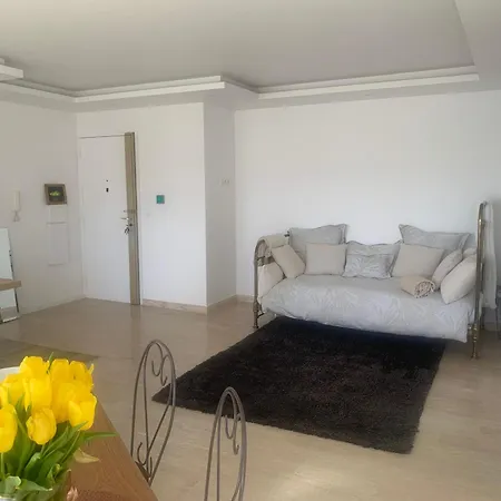 Apercu Apartment *